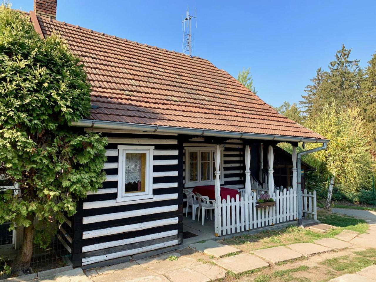 Ferienwohnung Chaloupka V Ceskem Raji Blata Exterior foto